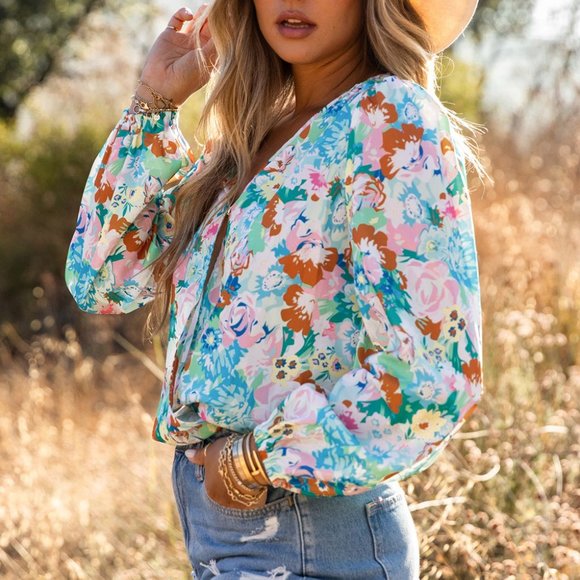 NWT Floral Print Wrap Long Sleeve Bodysuit Blouse - Picture 3 of 4
